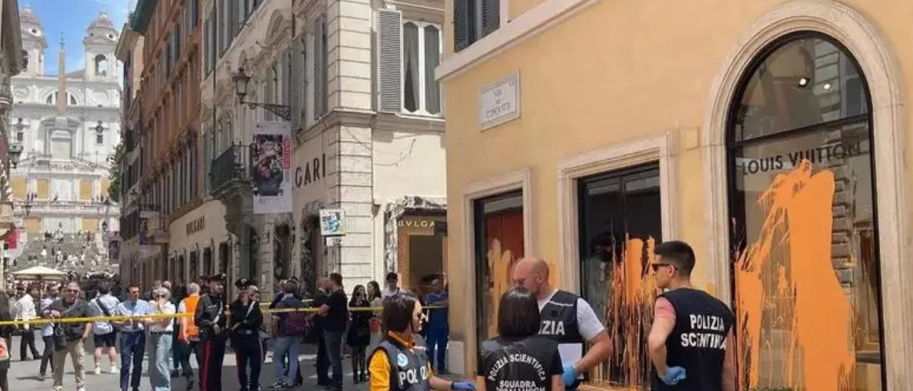 Roma, maxi furto da 500mila euro nella gioielleria Bulgari: scattano le indagini
