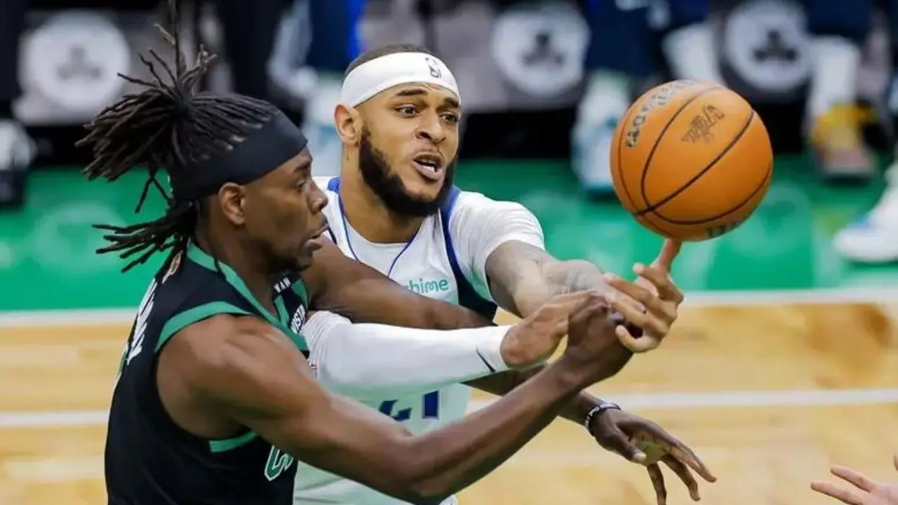 Basket, Boston vince contro Dallas anche in gara 2 delle Finals Nba: Celtics avanti 2 a 0