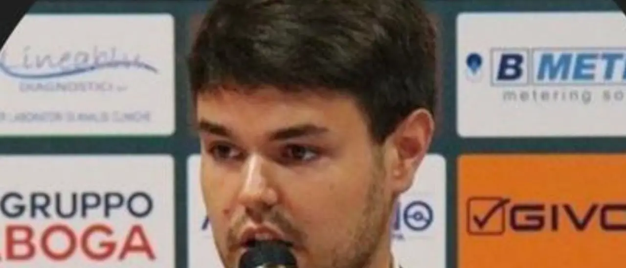 Us Catanzaro, dal navigato Magalini al rampante Lovisa: al ds della Juve Stabia manca solo il via libera per trasferirsi in Calabria