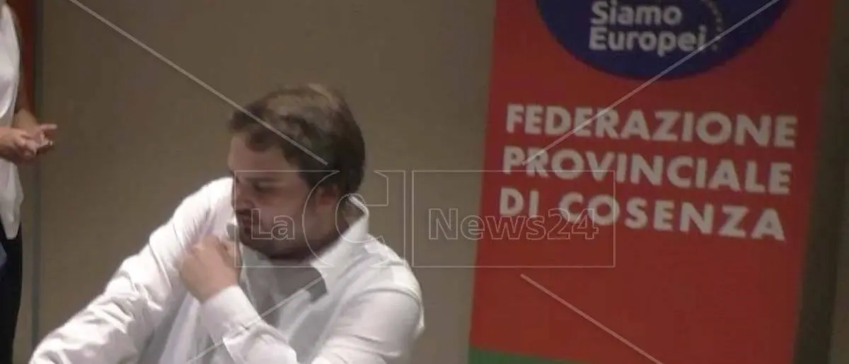 Pd Cosenza, abbiamo un problema: il partito arranca (ancora). Urne vuote e voti in fuga verso Funaro e Greco