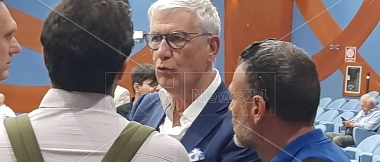 Noto tranquillizza i tifosi del Catanzaro dopo gli addii: «Abbiamo un piano B, saremo all’altezza»