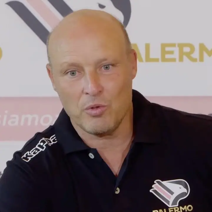 Reggina, Rosario Pergolizzi è il nuovo allenatore degli amaranto: l’annuncio ufficiale del club