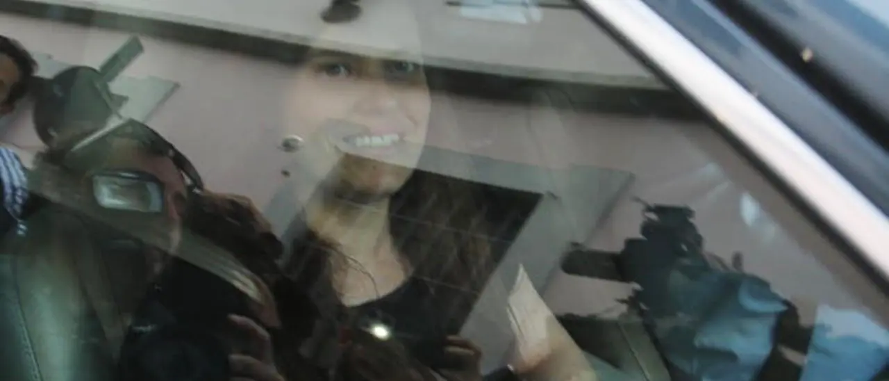 Ilaria Salis è tornata in Italia: «Finito un incubo». Incognita immunità dopo l’elezione all’europarlamento