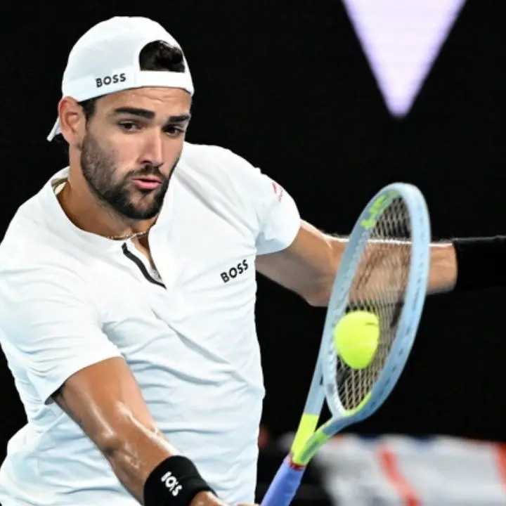 Tennis, Berrettini battuto in finale a Stoccarda: l’italiano cede all’inglese Draper