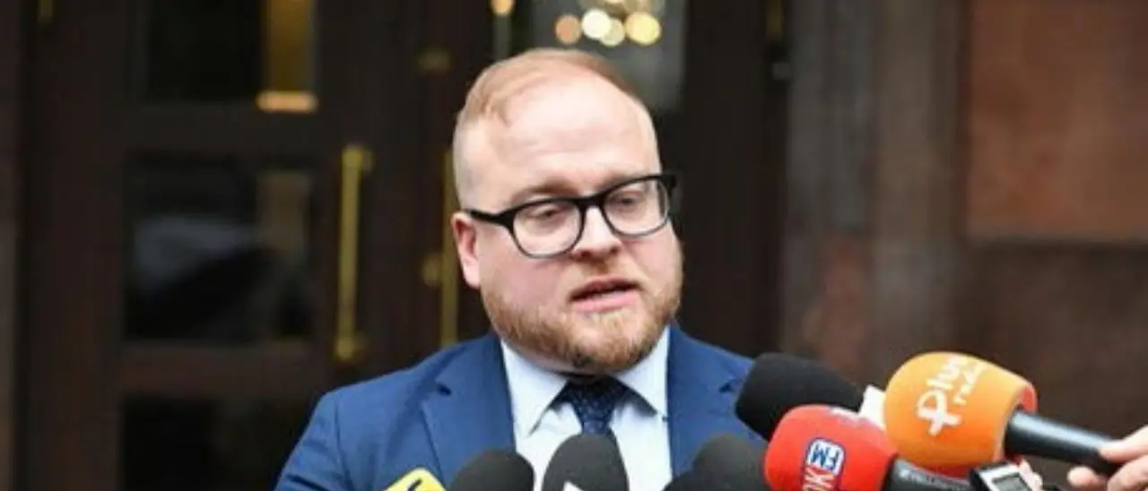 La Polonia sequestra l’edificio del liceo russo a Varsavia