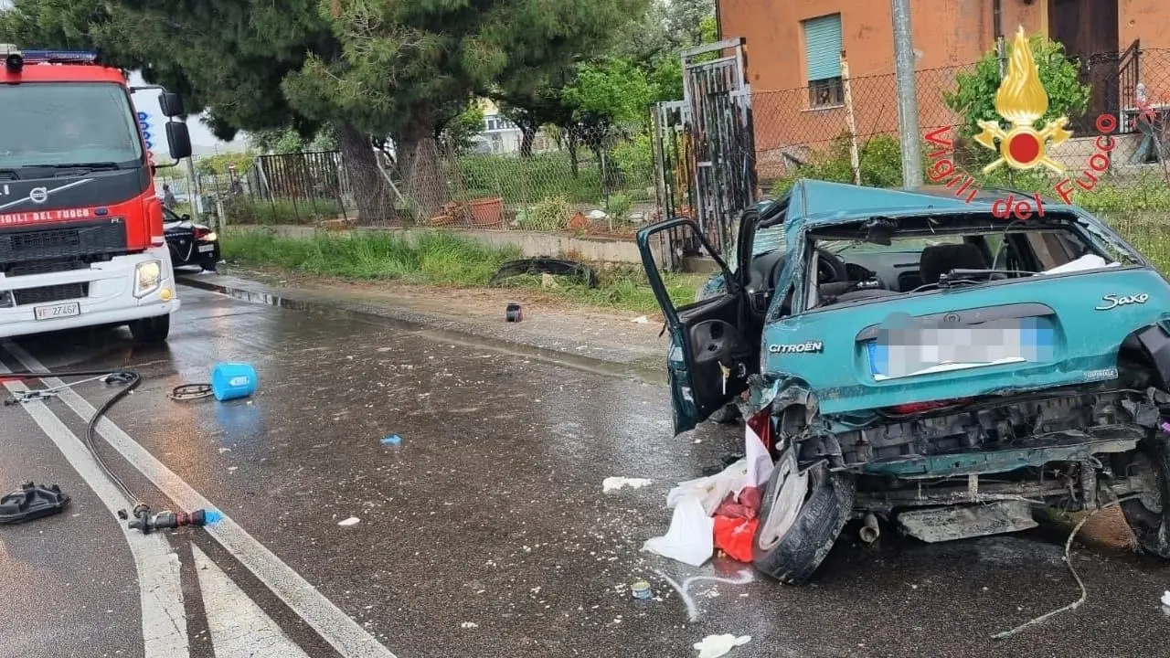 Ancora un incidente sulla statale 106 nel Catanzarese, un morto a Cropani Marina