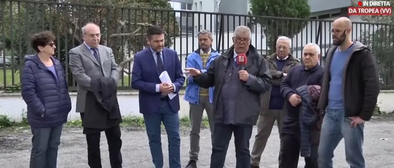 «A Tropea non vogliamo la luna, solo un ospedale vero»: la capitale del turismo calabrese senza un presidio all’altezza