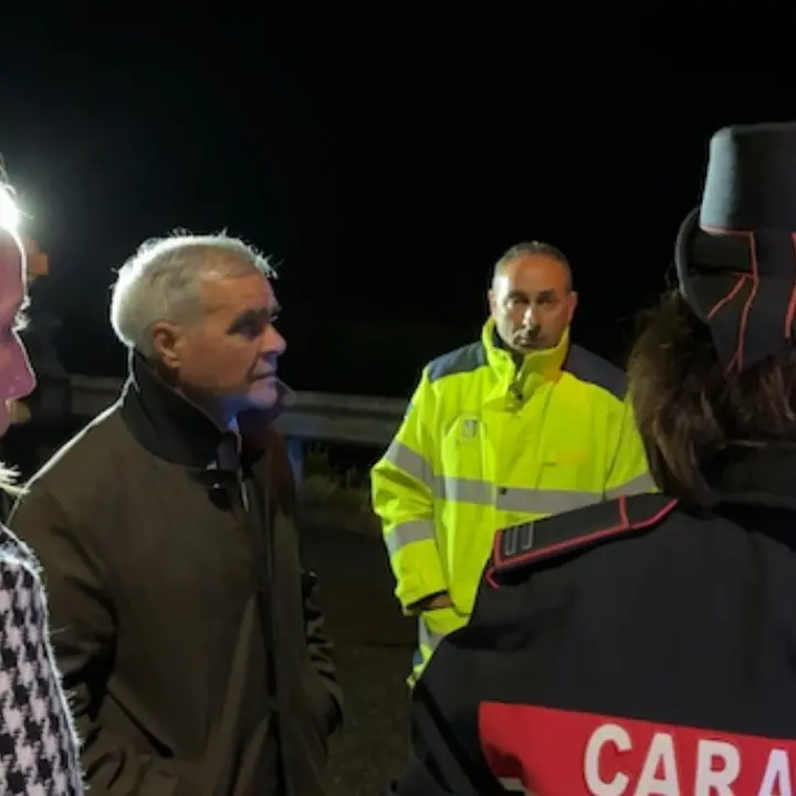 Sequestrato ponte crollato sulla Sila-Mare, il sindaco di Longobucco: «La strada non doveva essere costruita lungo il torrente»