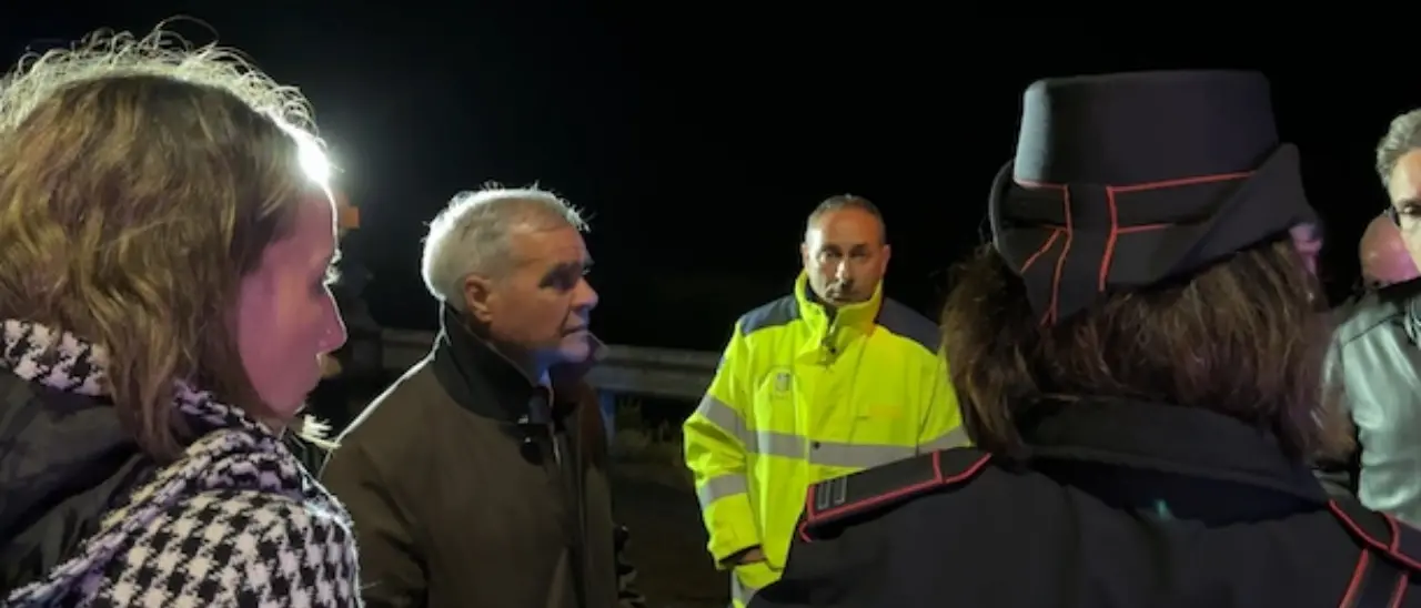 Sequestrato ponte crollato sulla Sila-Mare, il sindaco di Longobucco: «La strada non doveva essere costruita lungo il torrente»