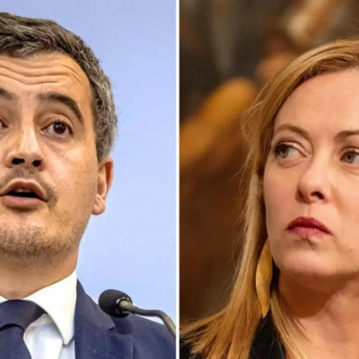 Migranti, Parigi attacca Roma: «Meloni incapace di risolvere i problemi dell’Italia». Tajani: «Accuse gravissime e inaccettabili»