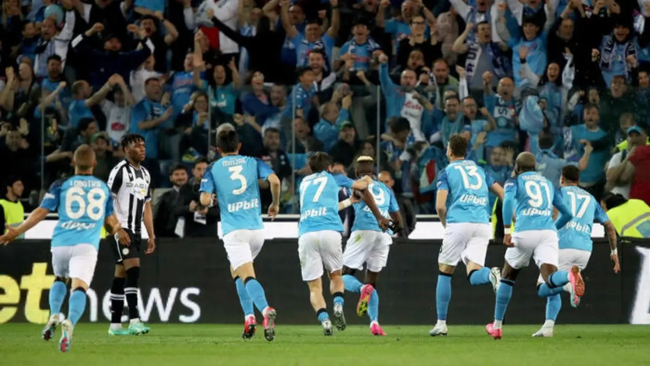 Il Napoli è campione d’Italia: i partenopei conquistano il loro terzo scudetto a Udine