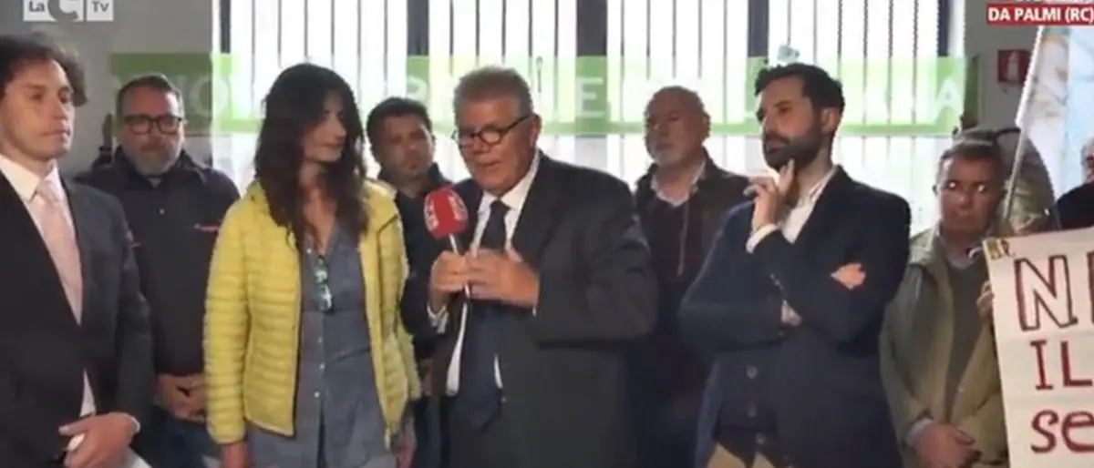 La sanità è un dito nella… Piana: da 16 anni Palmi aspetta il suo ospedale, tra rabbia e voglia di non mollare