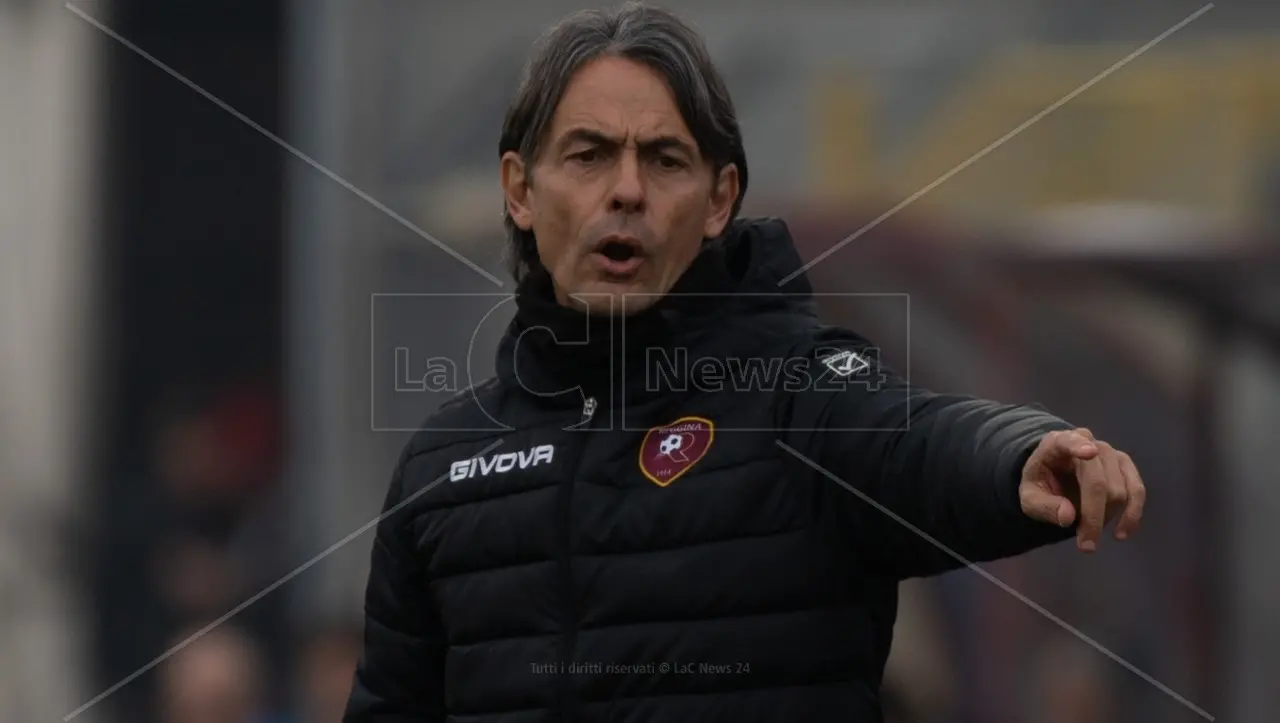 Reggina, nello stesso giorno i due ricorsi per il -7. Inzaghi punta ai playoff, ma è sibillino sul futuro