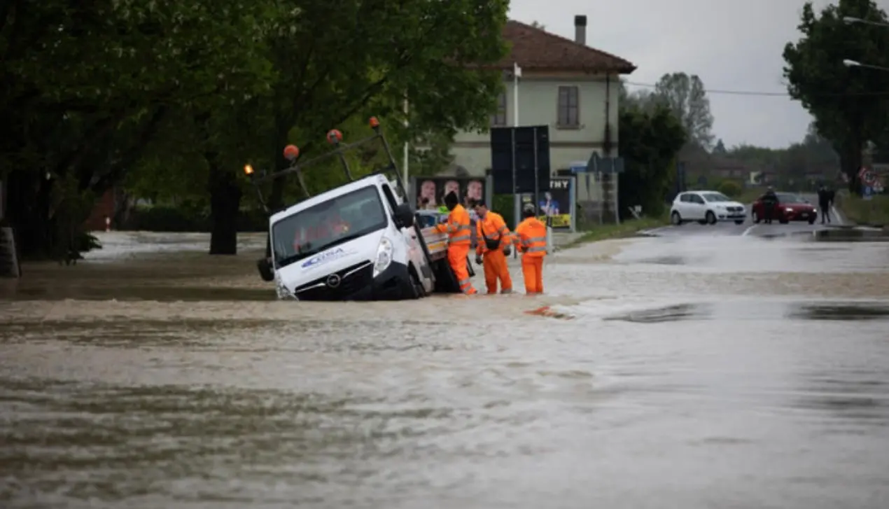 Maltempo, allerta rossa in Emilia Romagna: attenzione alta sulle zone già alluvionate