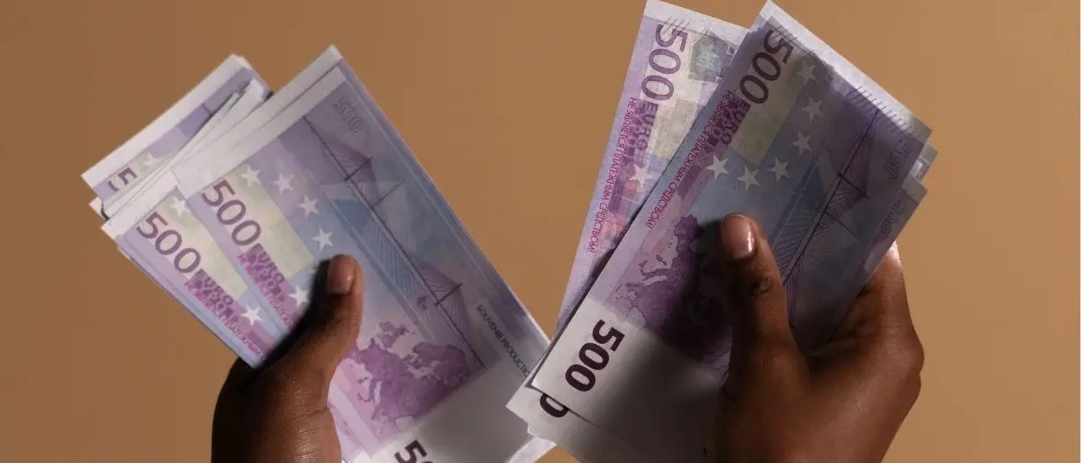 Sotto scacco dei clan vibonesi, dalla cena gratis all’estorsione alla ditta che ristrutturava la scuola di Polizia