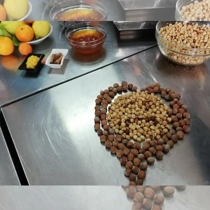 La nocciola e il miele: ad Amaroni un workshop per discutere di storia, tradizione e opportunità di sviluppo