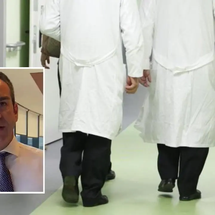 Occhiuto: «Gli ospedali calabresi non attraggono giovani medici, per questo ho dovuto chiamare i cubani»