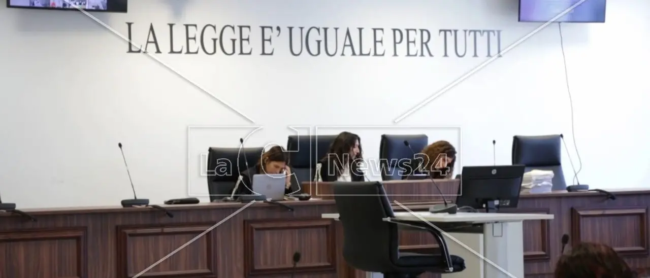 Rinascita, il pm su Pittelli: «Non si può uscire da questo processo senza ammettere l’esistenza di un sistema»