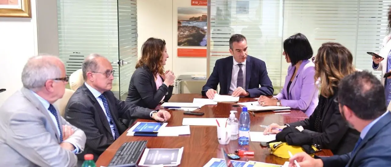 Regione, insediato tavolo per l’integrazione sociosanitaria. Occhiuto: «Bisogna migliorare i servizi»