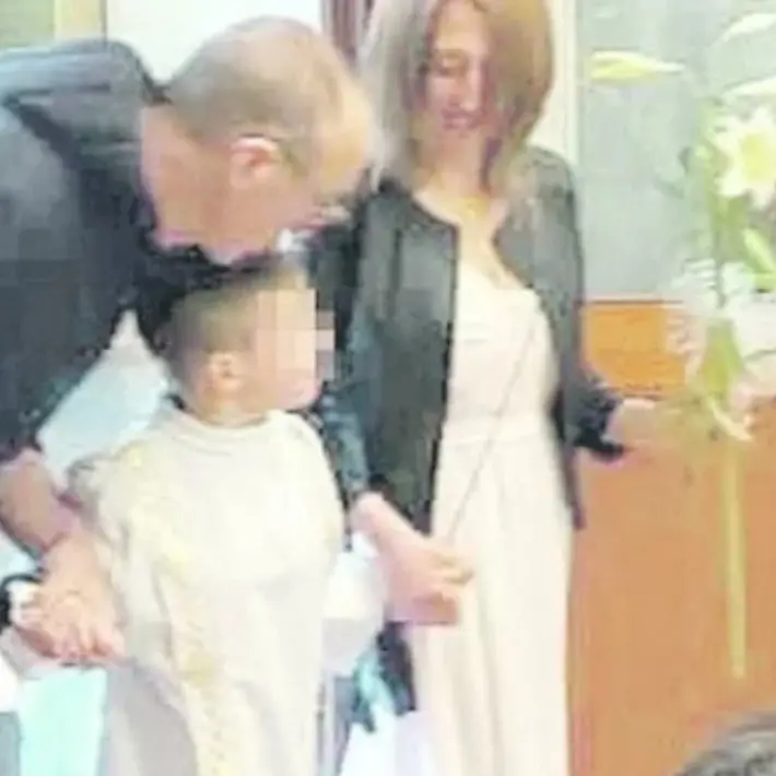 Bimbo con autismo escluso dalla prima comunione, il prete: «Disturba, meglio cerimonia isolata»