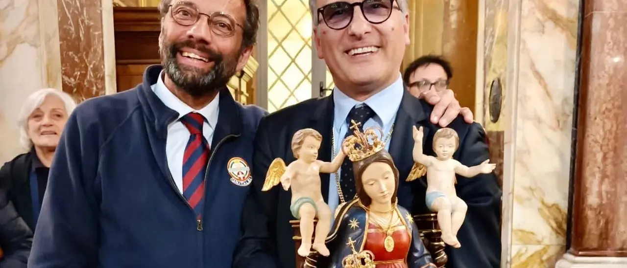 L’arte orafa di Spadafora sbarca nel Lazio: incoronata la Madonna itinerante di Nettuno