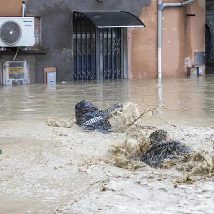 Notte di paura in Emilia Romagna, due morti e quattro dispersi: a Forlì un uomo annegato in casa sua