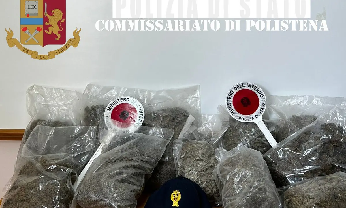 Nel Reggino finiscono in manette cinque persone con l’accusa di spaccio di stupefacenti