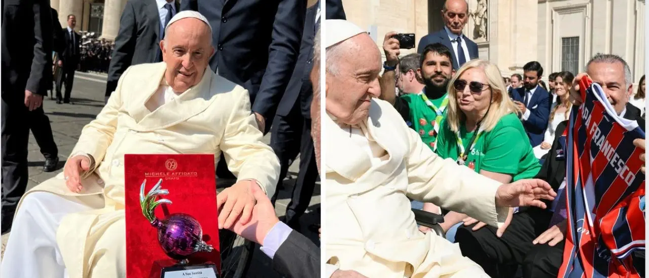 La Tropea d’Argento e la maglia ufficiale della Vibonese calcio a Papa Francesco