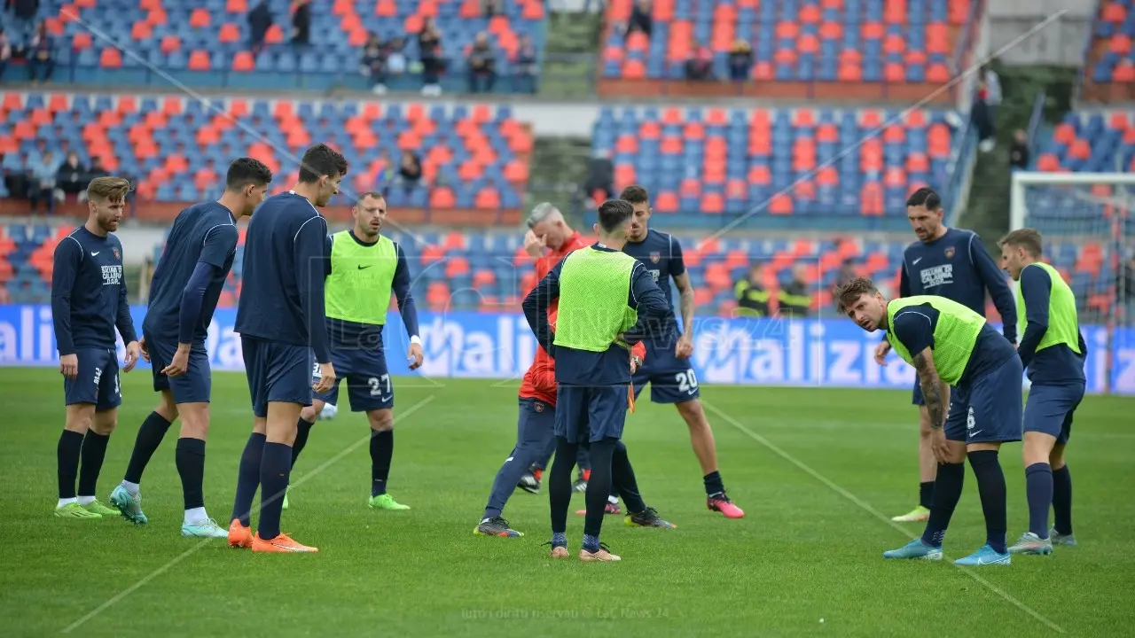 Cosenza-Cagliari, le probabili formazioni. Out Delic e Nasti. Quanti big per Ranieri