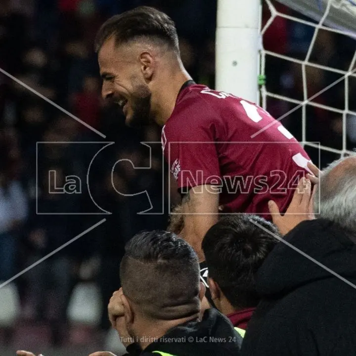 La Reggina, un amore che si sublima in una notte di maggio