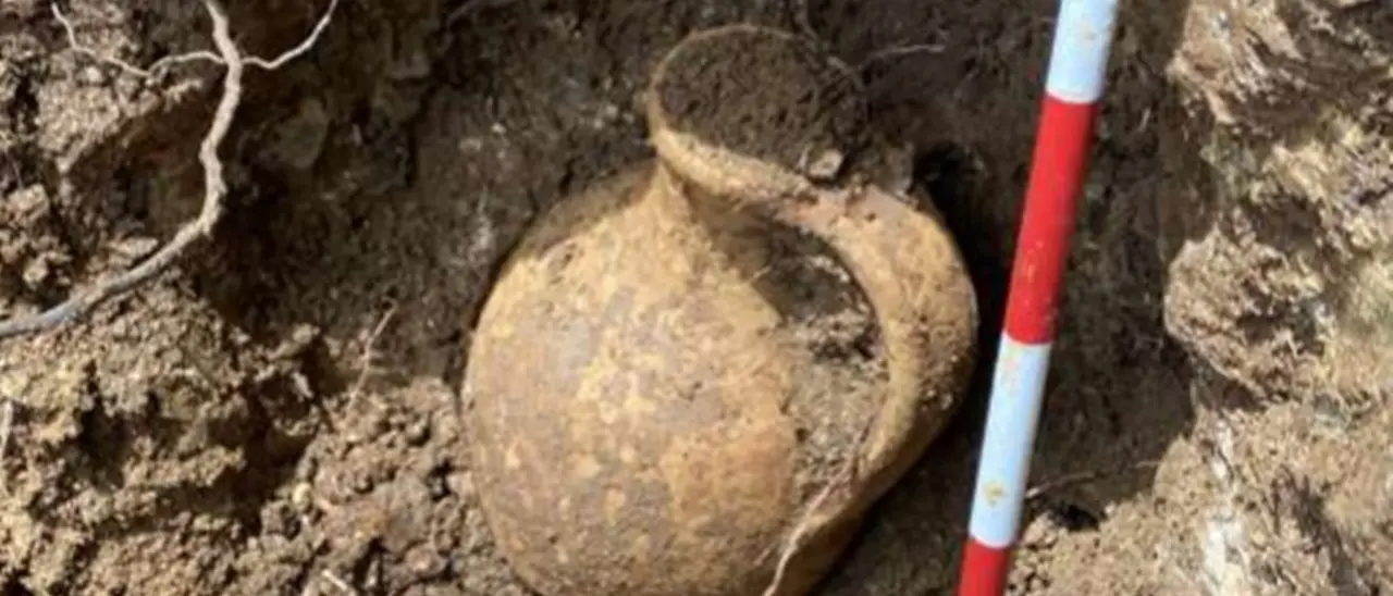 In Calabria riaffiorano i resti di un’antica necropoli, la scoperta a Girifalco