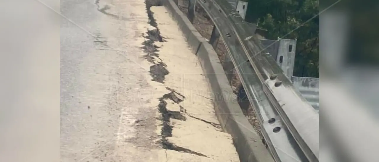 Dopo il crollo del viadotto di Longobucco, nuovi cedimenti mettono a rischio i cittadini