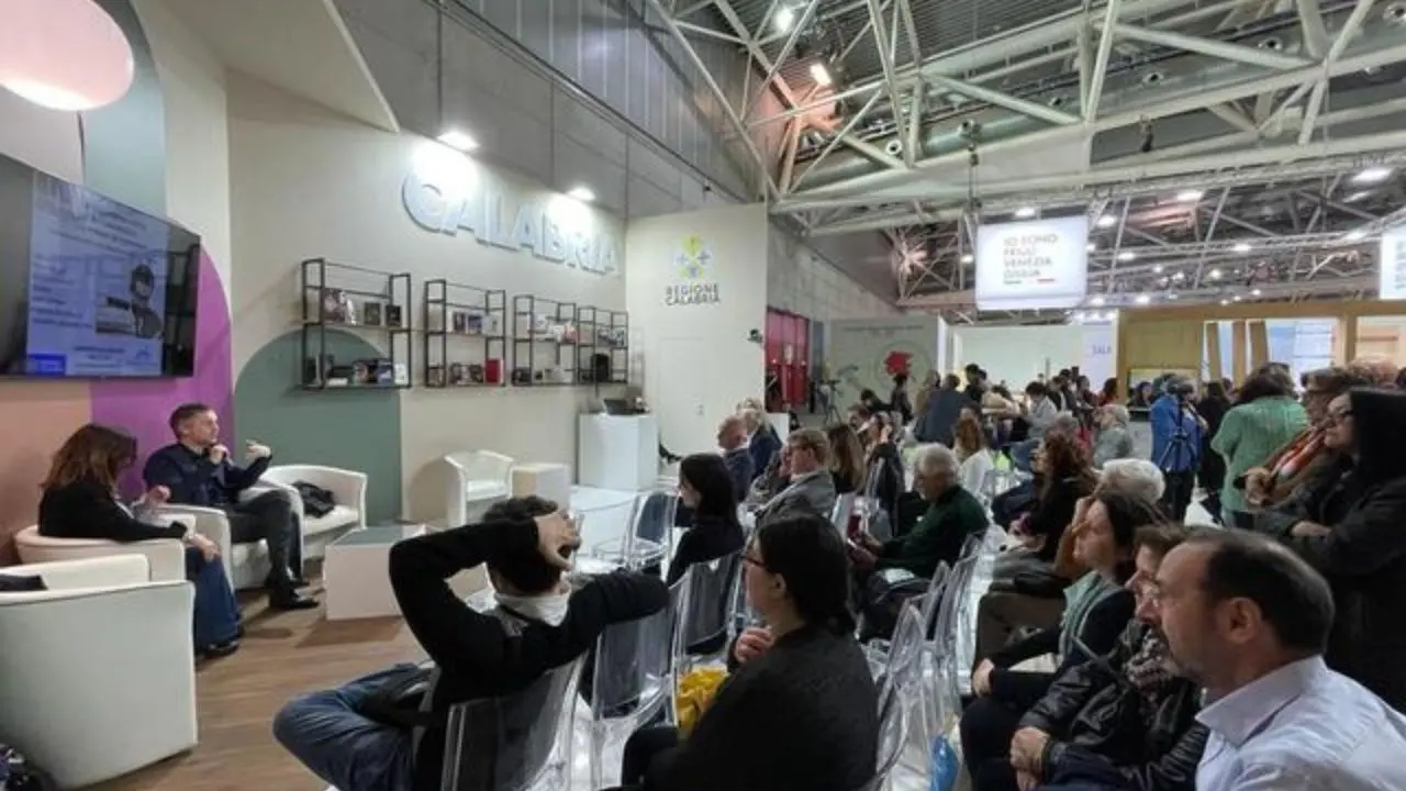 Salone del libro di Torino, Princi: «Successo di visitatori e tantissimi studenti anche domenica»