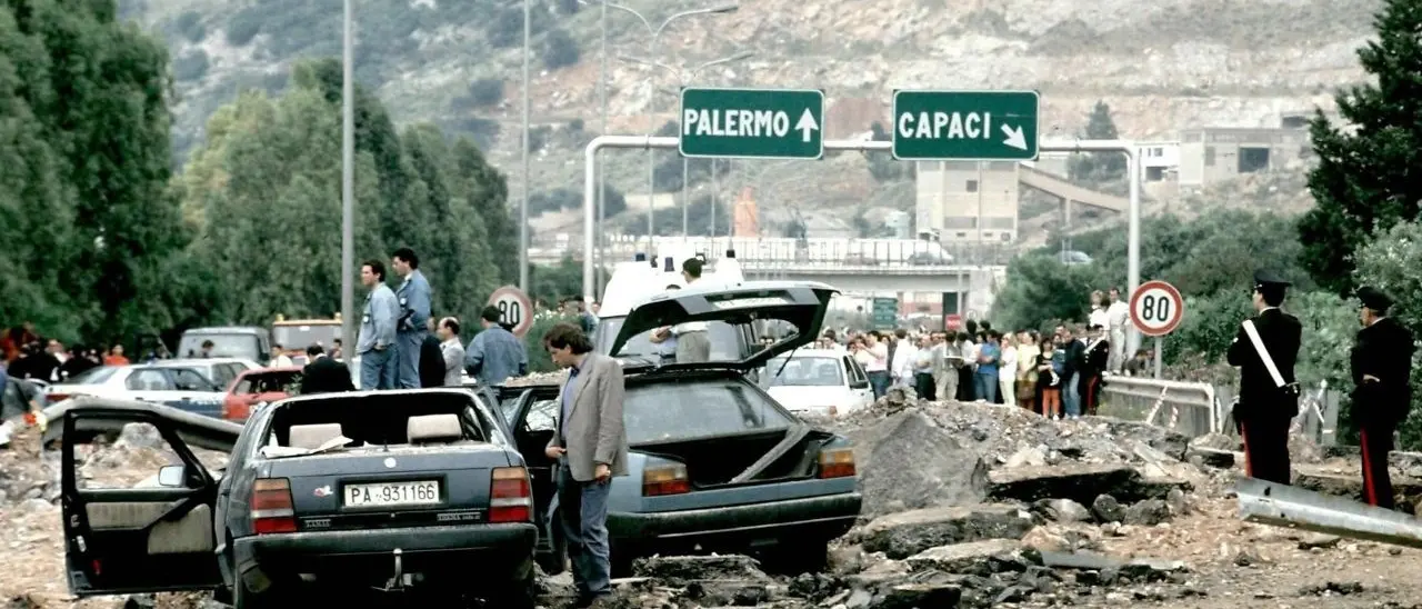 Strage di Capaci, l’insegnamento di Vito Schifani nelle parole del figlio: «Non esistono scorciatoie, le cose belle costano fatica»