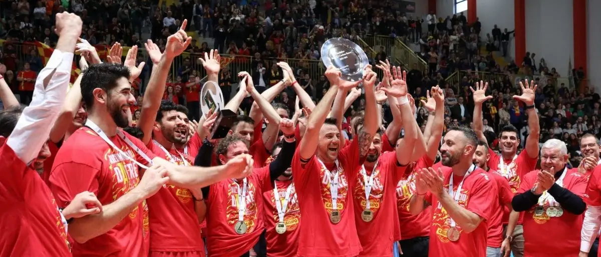 La Tonno Callipo rinuncia alla Superlega e lascia i professionisti: le reazione di istituzioni e politica