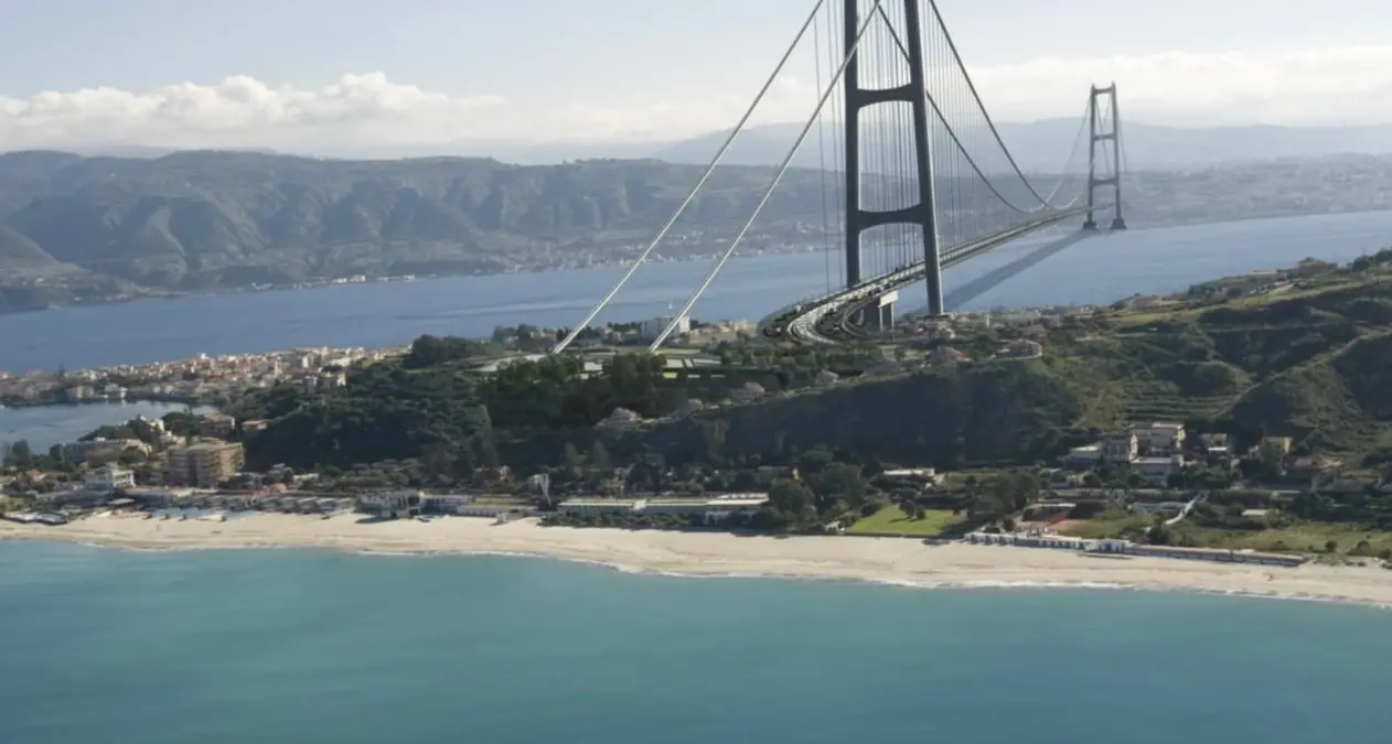 Ponte: Greenpeace, Legambiente, Lipu e Wwf presentano un nuovo reclamo all’Ue. Salvini rilancia: «In arrivo l’ok definitivo all’avvio dei lavori»\n