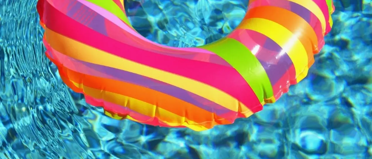 Crotone, vendevano piscine a prezzi super scontati su un finto sito web: decine di truffati