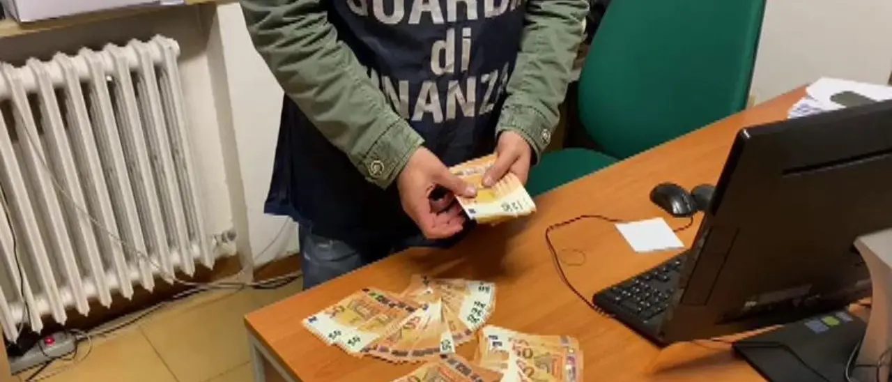 Così ’ndrangheta e narcos sudamericani inondavano di droga l’Europa, i soldi riciclati dai cinesi