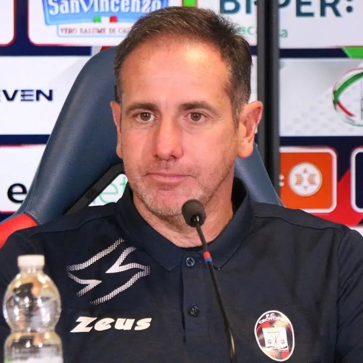 Il Crotone pronto ad ospitare il Foggia nel ritorno dei quarti. Zauli: «Vogliamo andare avanti»