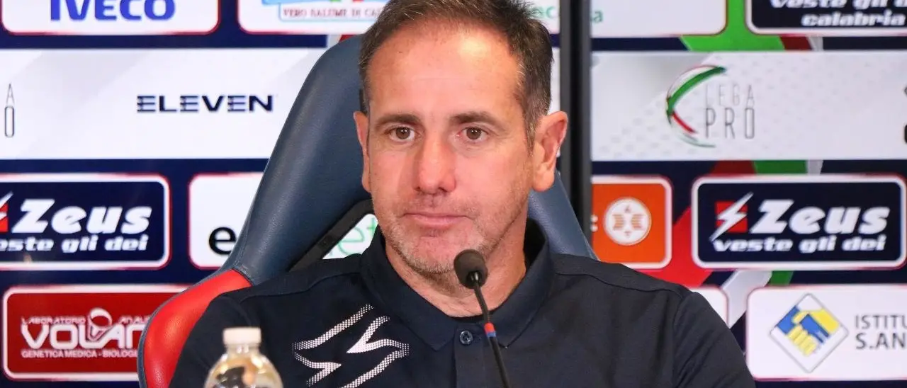 Il Crotone pronto ad ospitare il Foggia nel ritorno dei quarti. Zauli: «Vogliamo andare avanti»