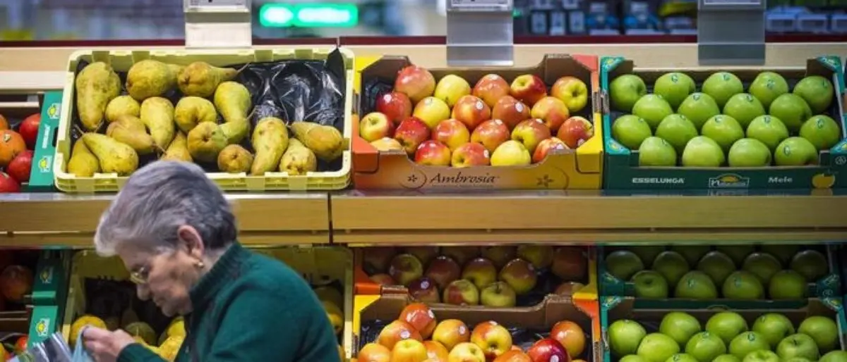 Allarme Coldiretti, in Calabria crollano i consumi di frutta e verdura del 12,6% e si spende il 7,7% in più