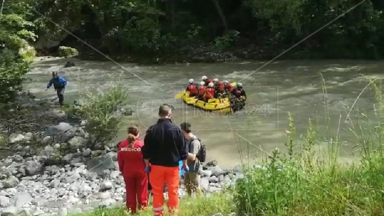 Si chiama Denise Galatà la ragazza dispersa nel fiume Lao durante una gita scolastica: proseguono le ricerche