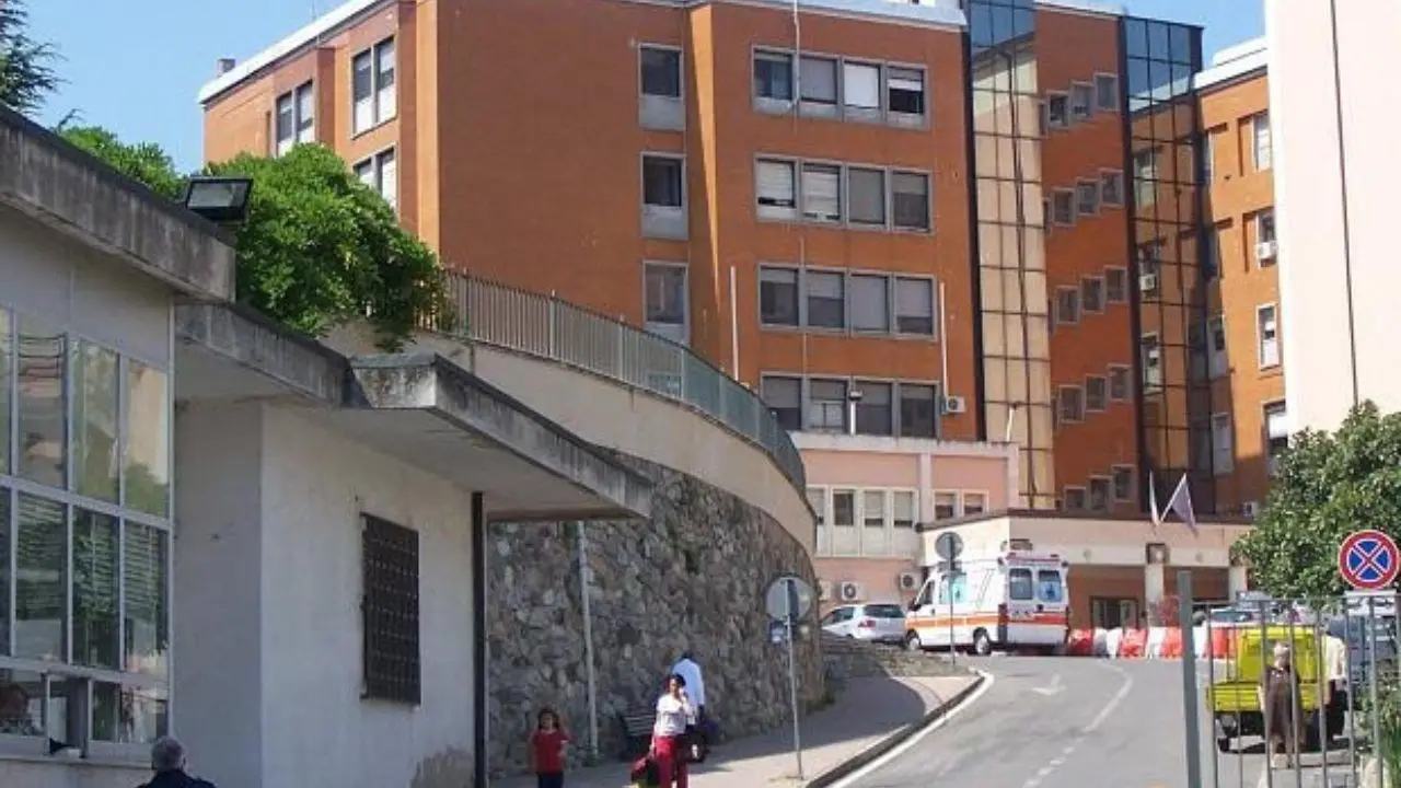 Corigliano Rossano, disposta l’autopsia sul 37enne morto in attesa dei soccorsi