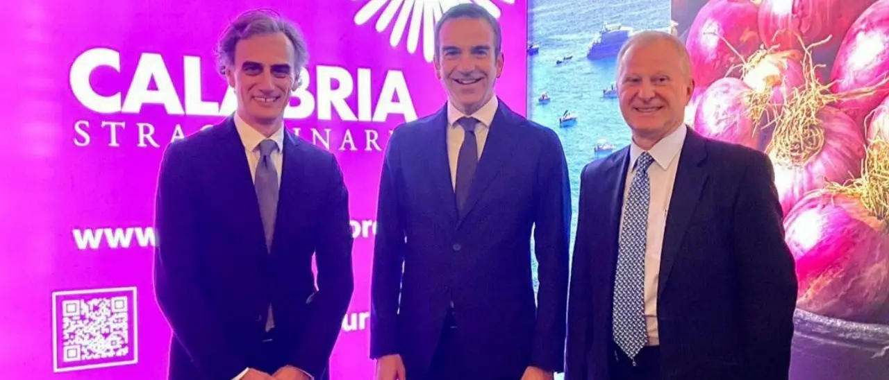 Occhiuto vola a Vienna per promuovere la Calabria: «Vogliamo essere attrattivi tutto l’anno»