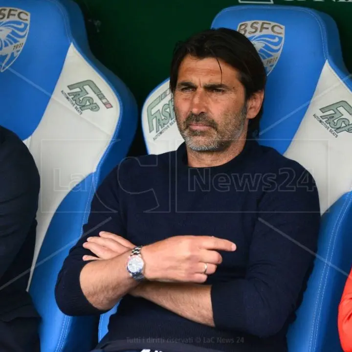 Il Cosenza resta in Serie B, Viali: «È stata un’impresa sportiva, grazie a tutti»