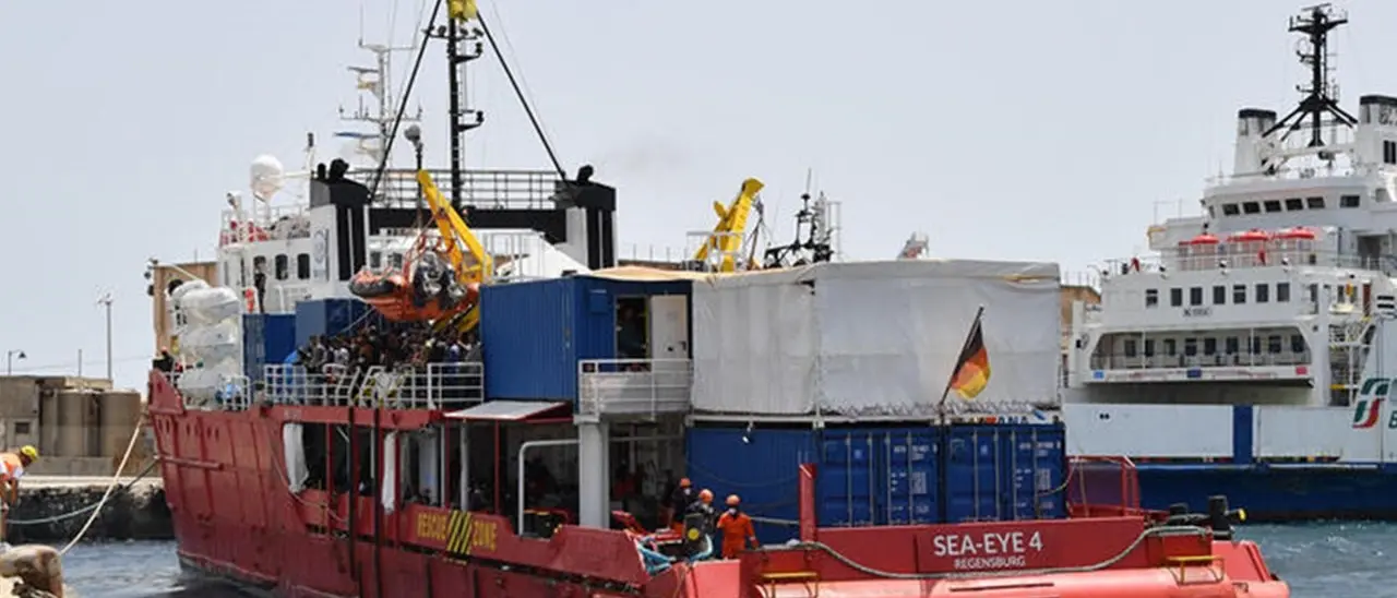 Migranti, le navi Ong “Sea eye 4” e “Mare go” sottoposte a fermo amministrativo