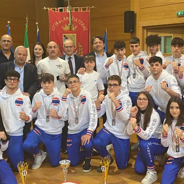 Tornano vincenti a Lamezia Terme i piccoli campioni di Thai Boxing