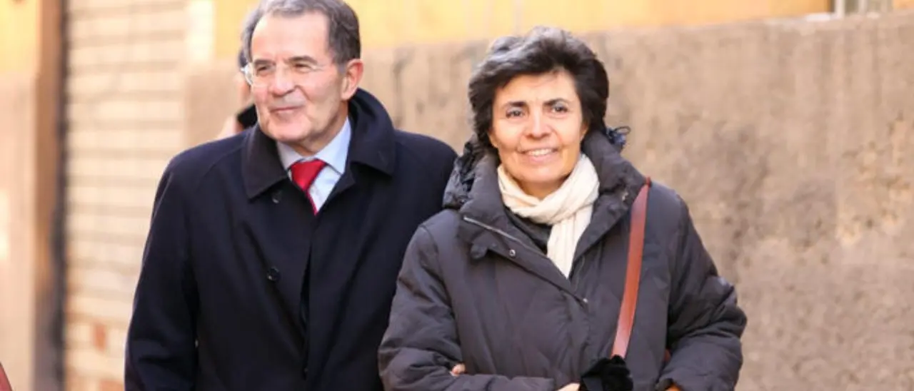 Addio a Flavia Franzoni, la moglie di Romano Prodi morta durante una camminata verso Assisi