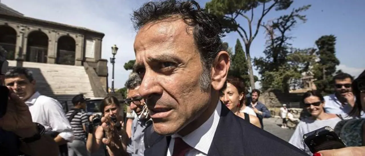 Il Pd attacca Minenna: «Fondi Ue destinati ai Comuni “amici”». L’assessore risponde: «Falso, bandi stimolano operatività»