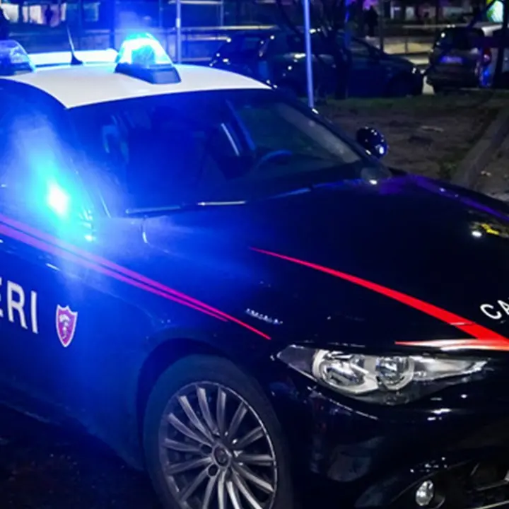 Ex sindaco del Cosentino picchiato, derubato e legato in casa da quattro banditi